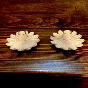 Lenox gold trimmed candle holder